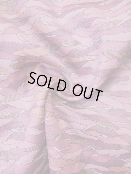 画像9: L0525G  羽織 女性用着物  ウール   ピンク, 抽象的模様 【中古】 【USED】 【リサイクル】 ★★★☆☆ (9)