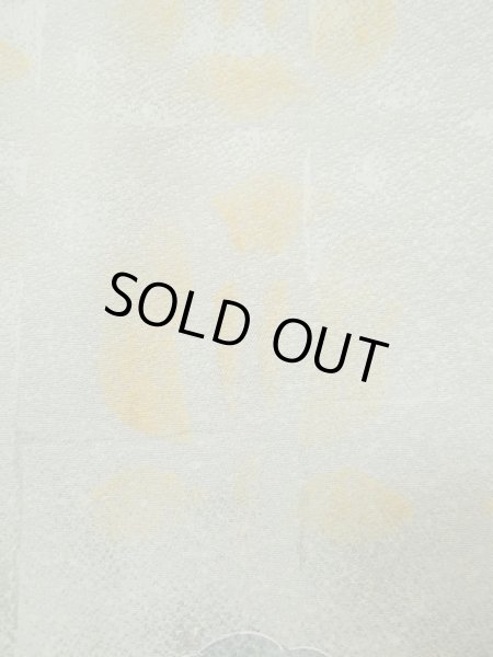 画像6: L0526A  羽織 女性用着物  シルク(正絹) ペール グレイッシュ オリーブ, ぼかし 【中古】 【USED】 【リサイクル】 ★★★☆☆ (6)