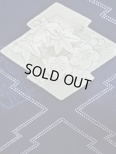 画像5: L0526C  羽織 女性用着物  シルク（正絹）   紺, 菊 【中古】 【USED】 【リサイクル】 ★★★☆☆ (5)