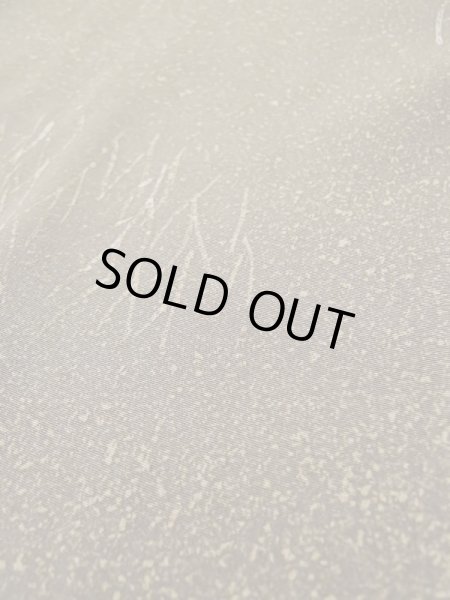 画像8: L0526D  羽織 女性用着物  シルク(正絹) 赤み  グレー(灰色), 木 【中古】 【USED】 【リサイクル】 ★★★☆☆ (8)