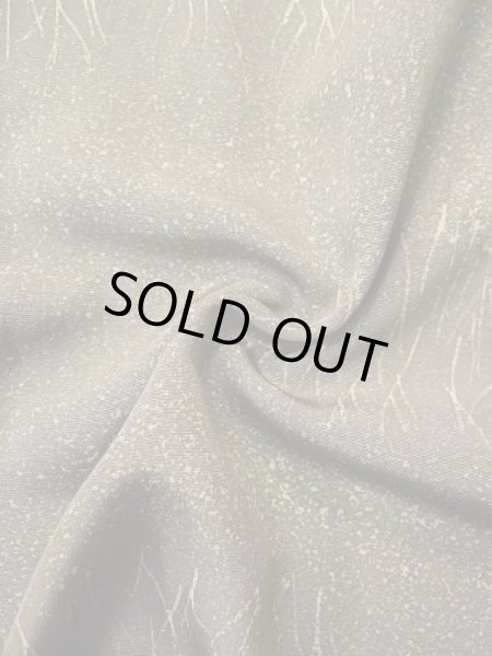 画像10: L0526D  羽織 女性用着物  シルク(正絹) 赤み  グレー(灰色), 木 【中古】 【USED】 【リサイクル】 ★★★☆☆ (10)