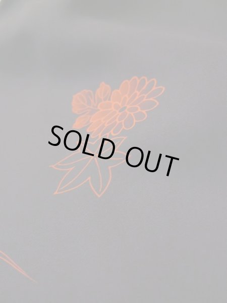 画像8: L0616C Mint  羽織 女性用着物  シルク(正絹)   黒, ぼたん 【中古】 【USED】 【リサイクル】 ★★★★☆ (8)