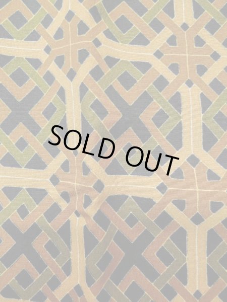 画像5: L0616G Mint  道中着 女性用着物  化繊  淡い 山吹, 幾何学模様 【中古】 【USED】 【リサイクル】 ★★★★☆ (5)