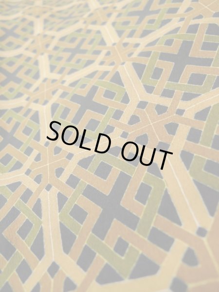 画像6: L0616G Mint  道中着 女性用着物  化繊  淡い 山吹, 幾何学模様 【中古】 【USED】 【リサイクル】 ★★★★☆ (6)