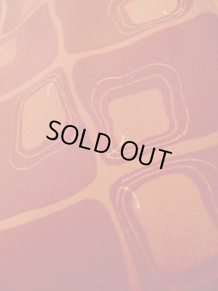 画像8: L0616I  道中着 女性用着物  化繊  薄い えんじ, 四角 【中古】 【USED】 【リサイクル】 ★★★☆☆ (8)