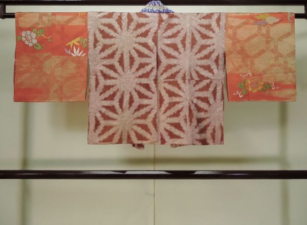 画像2: L0616N  襦袢 女性用着物 半襦袢、半襟つき(撫子) シルク(正絹)   茶色, ぼたん 【中古】 【USED】 【リサイクル】 ★☆☆☆☆ (2)