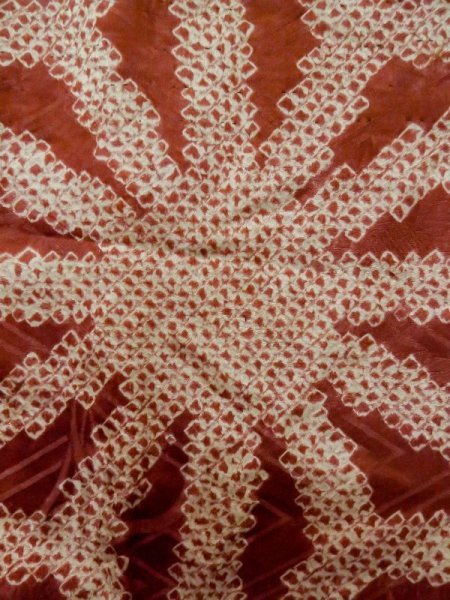 画像11: L0616N  襦袢 女性用着物 半襦袢、半襟つき(撫子) シルク(正絹)   茶色, ぼたん 【中古】 【USED】 【リサイクル】 ★☆☆☆☆ (11)