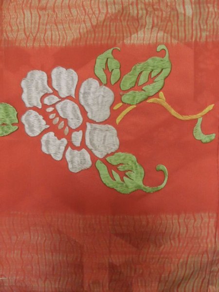 画像13: L0616N  襦袢 女性用着物 半襦袢、半襟つき(撫子) シルク(正絹)   茶色, ぼたん 【中古】 【USED】 【リサイクル】 ★☆☆☆☆ (13)