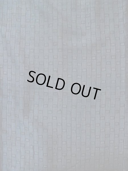 画像4: L0630Q  男性用着物 男性用着物 綿入り(綿が出てきている) シルク(正絹)   紺, 縞 【中古】 【USED】 【リサイクル】 ★☆☆☆☆ (4)