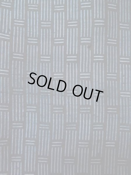 画像6: L0630Q  男性用着物 男性用着物 綿入り(綿が出てきている) シルク(正絹)   紺, 縞 【中古】 【USED】 【リサイクル】 ★☆☆☆☆ (6)