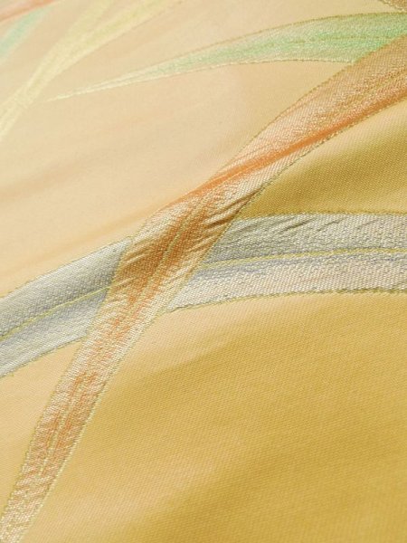 画像8: L0707B 名古屋帯 女性用着物 シルク（正絹）  淡い 橙色 芝草 【中古】 【USED】 【リサイクル】 ★★★☆☆ (8)