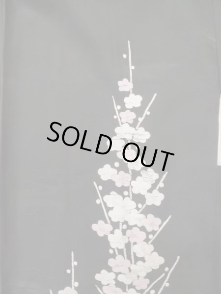 画像3: L0713B  羽織 女性用着物  シルク(正絹)   黒, 梅 【中古】 【USED】 【リサイクル】 ★★★☆☆ (3)