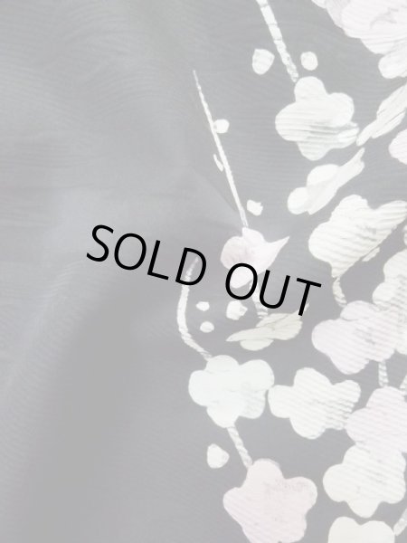 画像13: L0713B  羽織 女性用着物  シルク(正絹)   黒, 梅 【中古】 【USED】 【リサイクル】 ★★★☆☆ (13)