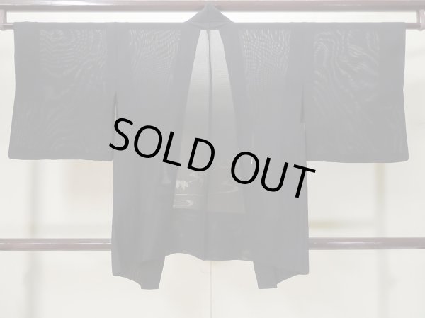 画像2: L0720D  羽織 女性用着物  シルク(正絹)   黒, 葉 【中古】 【USED】 【リサイクル】 ★★☆☆☆ (2)