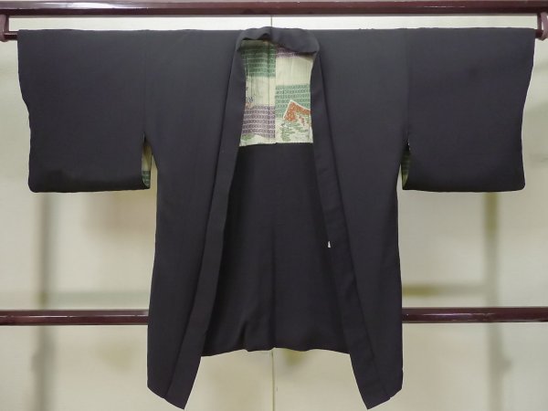 画像1: L0720P  羽織 女性用着物  シルク（正絹）   黒,  【中古】 【USED】 【リサイクル】 ★☆☆☆☆ (1)