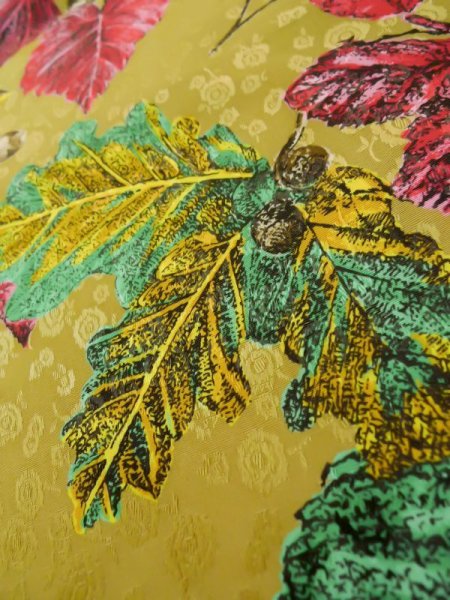 画像12: L0727G  振袖 女性用着物  化繊  淡い ベージュ, 葉 【中古】 【USED】 【リサイクル】 ★★★☆☆ (12)