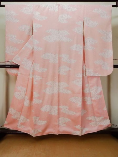 画像2: L0727I  振袖 女性用着物  シルク(正絹) 淡い 薄い 桃色, 花 【中古】 【USED】 【リサイクル】 ★★☆☆☆ (2)