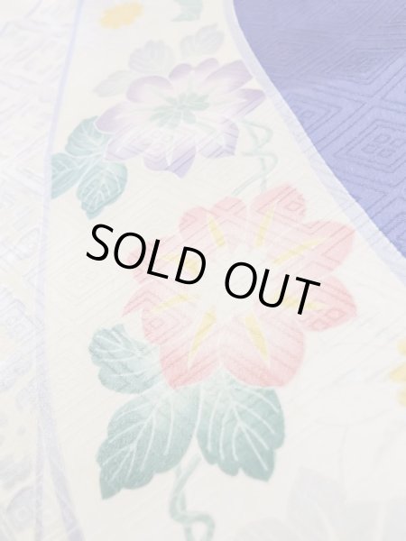 画像19: L0727K  振袖 女性用着物 青海波、花菱、七宝柄 シルク(正絹) 淡い 薄い 桃色, 熨斗 鮮やか【中古】 【USED】 【リサイクル】 ★★☆☆☆ (19)