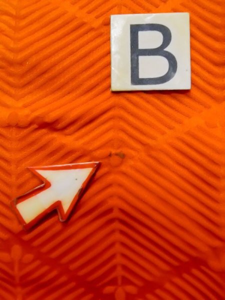 画像22: L0727M  振袖 女性用着物  シルク(正絹)   橙色, ぼたん 【中古】 【USED】 【リサイクル】 ★★★☆☆ (22)