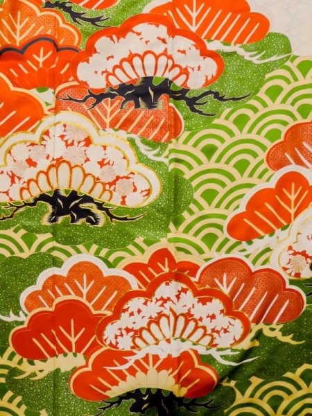 画像7: L0727N  振袖 女性用着物  シルク(正絹)   オフ ホワイト, 桜 【中古】 【USED】 【リサイクル】 ★☆☆☆☆ (7)