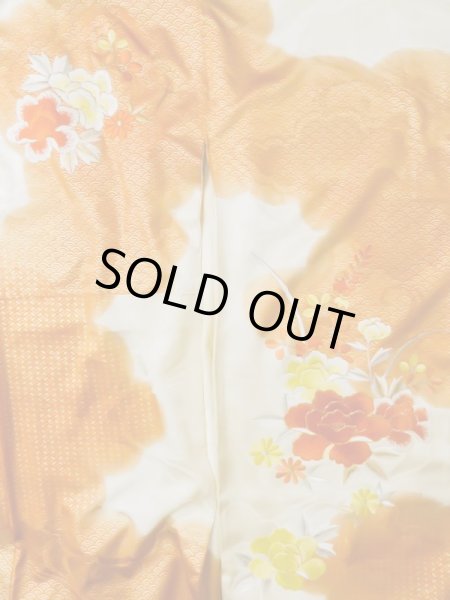 画像5: L0727O  振袖 女性用着物  シルク（正絹）   オフ　ホワイト, 花 【中古】 【USED】 【リサイクル】 ★★☆☆☆ (5)