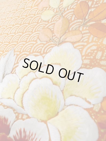 画像12: L0727O  振袖 女性用着物  シルク（正絹）   オフ　ホワイト, 花 【中古】 【USED】 【リサイクル】 ★★☆☆☆ (12)