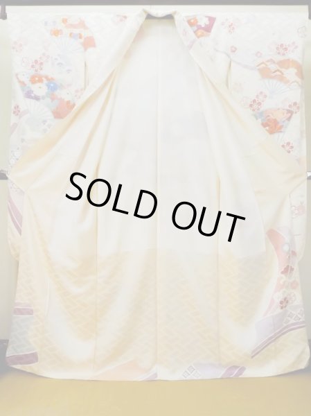 画像4: L0727P  振袖 女性用着物 扇、七宝、亀甲柄 シルク(正絹) 淡い 薄い マルチカラー, ぼたん 【中古】 【USED】 【リサイクル】 ★★☆☆☆ (4)