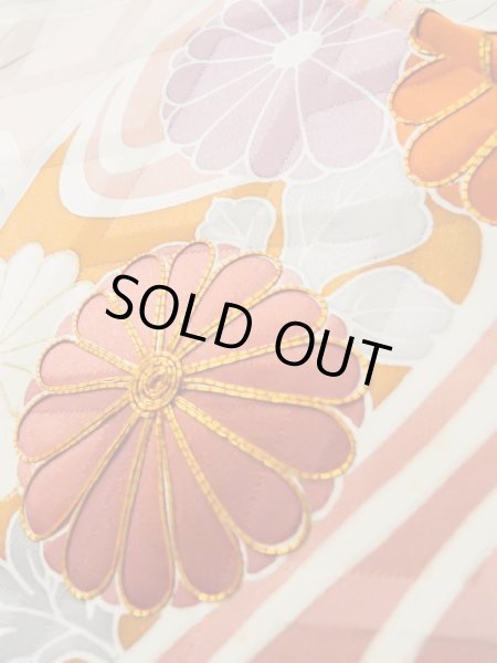 画像14: L0727P  振袖 女性用着物 扇、七宝、亀甲柄 シルク(正絹) 淡い 薄い マルチカラー, ぼたん 【中古】 【USED】 【リサイクル】 ★★☆☆☆ (14)