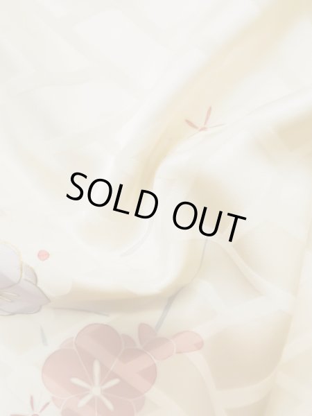 画像18: L0727P  振袖 女性用着物 扇、七宝、亀甲柄 シルク(正絹) 淡い 薄い マルチカラー, ぼたん 【中古】 【USED】 【リサイクル】 ★★☆☆☆ (18)