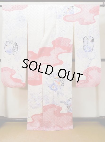 画像3: L0727R  振袖 女性用着物 鳥、青海波、壺、かのこ、□、〇、抽象的柄 シルク(正絹)  淡い 赤色, ぼたん 【中古】 【USED】 【リサイクル】 ★★★☆☆ (3)