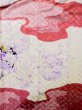 画像8: L0727R  振袖 女性用着物 鳥、青海波、壺、かのこ、□、〇、抽象的柄 シルク（正絹）  淡い 赤色, ぼたん 【中古】 【USED】 【リサイクル】 ★★★☆☆ (8)