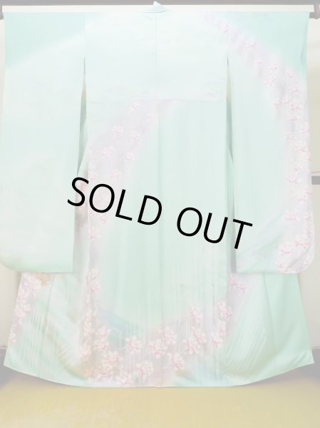 画像1: L0727T  振袖 女性用着物  シルク（正絹） 淡い 薄い 青緑色, ぼたん 【中古】 【USED】 【リサイクル】 ★☆☆☆☆ (1)