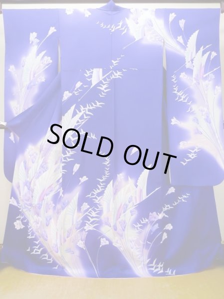 画像2: L0727U  振袖 女性用着物  シルク(正絹)  鮮やか 紫色, りんどう 【中古】 【USED】 【リサイクル】 ★★★☆☆ (2)