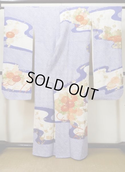画像3: L0727W  振袖 女性用着物  シルク（正絹）   白, 菊 【中古】 【USED】 【リサイクル】 ★★★☆☆ (3)