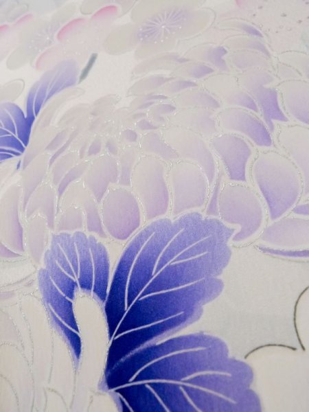 画像13: L0727X  振袖 女性用着物  シルク(正絹)  薄い 紫色, ぼたん 【中古】 【USED】 【リサイクル】 ★★☆☆☆ (13)