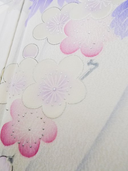 画像15: L0727X  振袖 女性用着物  シルク(正絹)  薄い 紫色, ぼたん 【中古】 【USED】 【リサイクル】 ★★☆☆☆ (15)