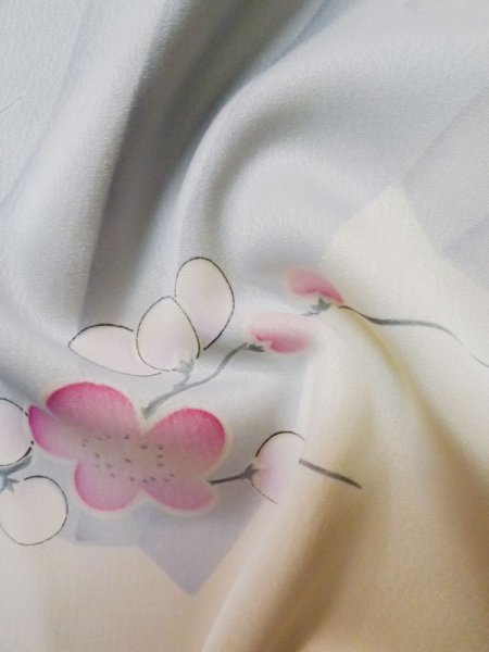 画像17: L0727X  振袖 女性用着物  シルク(正絹)  薄い 紫色, ぼたん 【中古】 【USED】 【リサイクル】 ★★☆☆☆ (17)