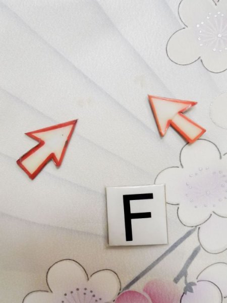 画像25: L0727X  振袖 女性用着物  シルク(正絹)  薄い 紫色, ぼたん 【中古】 【USED】 【リサイクル】 ★★☆☆☆ (25)