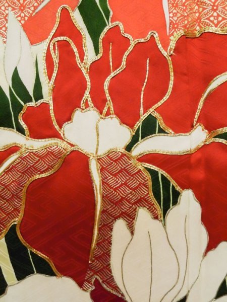 画像10: L0727Y  振袖 女性用着物 レア柄 シルク(正絹) 淡い 薄い 黄色, あやめ 【中古】 【USED】 【リサイクル】 ★★☆☆☆ (10)