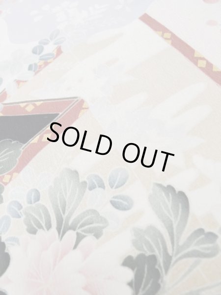 画像19: L0727Z  振袖 女性用着物 几帳、貝桶柄 シルク(正絹)  鮮やか 青, ぼたん 【中古】 【USED】 【リサイクル】 ★★☆☆☆ (19)