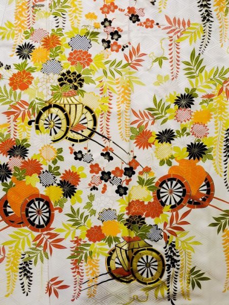 画像6: L0728A  振袖 女性用着物  シルク(正絹)   オフ ホワイト, ぼたん 【中古】 【USED】 【リサイクル】 ★★☆☆☆ (6)