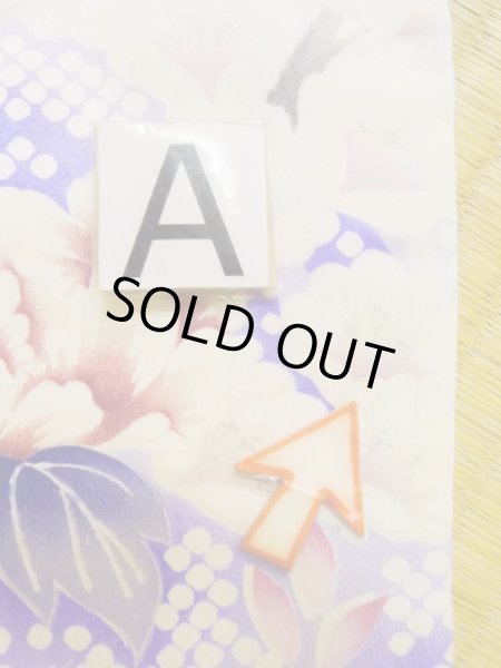 画像20: L0728B  振袖 女性用着物 花車柄 シルク(正絹)  淡い 赤色, ぼたん 【中古】 【USED】 【リサイクル】 ★★★☆☆ (20)