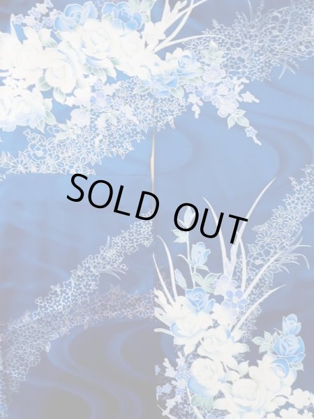 画像5: L0728D  振袖 女性用着物  シルク(正絹)  鮮やか 青, 花 【中古】 【USED】 【リサイクル】 ★★★★☆ (5)