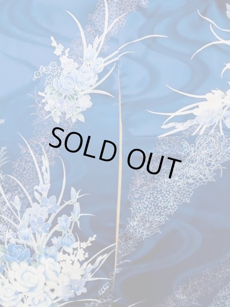 画像6: L0728D  振袖 女性用着物  シルク(正絹)  鮮やか 青, 花 【中古】 【USED】 【リサイクル】 ★★★★☆ (6)