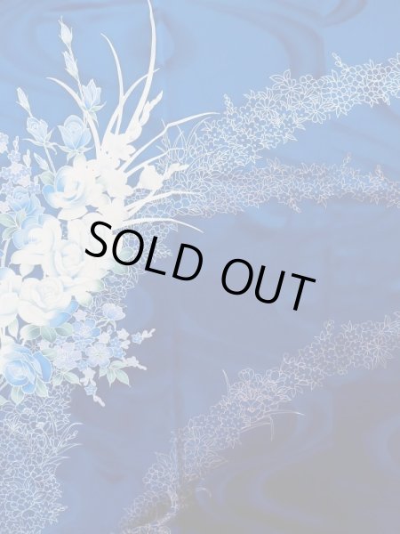 画像8: L0728D  振袖 女性用着物  シルク(正絹)  鮮やか 青, 花 【中古】 【USED】 【リサイクル】 ★★★★☆ (8)