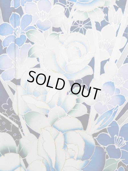 画像10: L0728D  振袖 女性用着物  シルク(正絹)  鮮やか 青, 花 【中古】 【USED】 【リサイクル】 ★★★★☆ (10)
