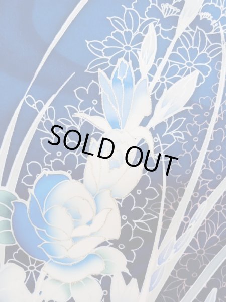 画像11: L0728D  振袖 女性用着物  シルク(正絹)  鮮やか 青, 花 【中古】 【USED】 【リサイクル】 ★★★★☆ (11)