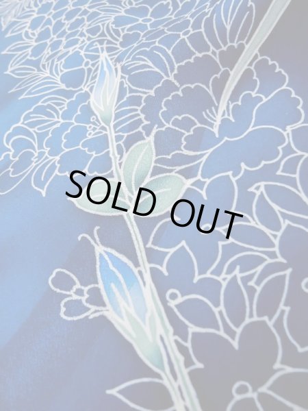 画像17: L0728D  振袖 女性用着物  シルク(正絹)  鮮やか 青, 花 【中古】 【USED】 【リサイクル】 ★★★★☆ (17)