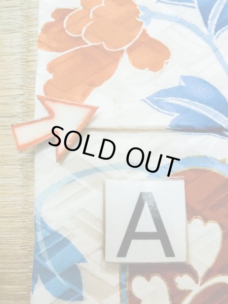 画像22: L0728F  振袖 女性用着物  シルク(正絹)   オフ ホワイト, 桜 【中古】 【USED】 【リサイクル】 ★★★☆☆ (22)