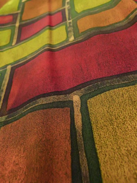 画像9: L0803I  羽織 女性用着物  シルク(正絹) 淡い 灰色がかった 赤色, 四角 灰色がかった【中古】 【USED】 【リサイクル】 ★★★☆☆ (9)